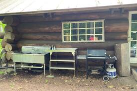 Redding Ridge Cabin | Tulip Log Cabin at Sticks and Stones Farm