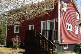 Porters Lake House | 4 Bedroom Cottage on the Lake