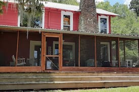 Taylor House | Waterfront - The Red Camp at Lake Bistineau