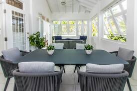 Dover House | Barbados island retreat, cottage near Dover beach