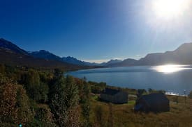 Tromso Villa | Jiehkkevarri Lodge, Lyngen Alps