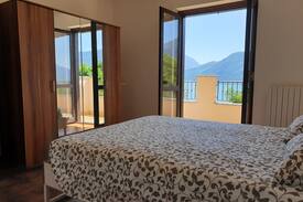 Bellano Apartment | Lake Como- Jasmine apartment