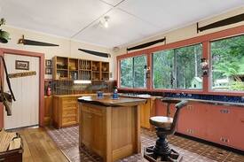 Tanjil Bren House | Jenny's Lodge