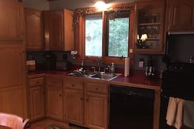 Woodsville Villa | Mountain Lakes. Entire home. Pet friendly.