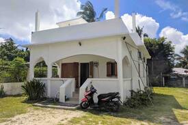 Santa Fe Villa | MaxMat Beach Front house in Bantayan Island