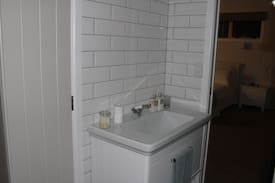 Hamurana Bed & Breakfast | Hamurana Lake Views in Rotorua: bed and breakfast.