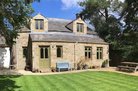 Allendale Cabin | Garden Cottage in tranquil North Pennine valley