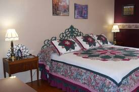 Carter Bed & Breakfast | The Crystal Bell Inn & Spa BnB LLC