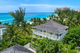 Nassau Villa | Ayredale Beachfront House