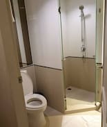 Segamat House | 4 Bedrooms house with *Karaoke* TV Box* WiFi*