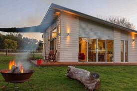 Kuitpo House | Glenberrie Place - "The Studio"
