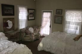 Fayetteville House | Round Top , Tx, Shelby Historic Inns, Ranch House