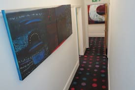 Wilcannia Bed & Breakfast | Queens Head Wilcannia whole hotel! (pub)