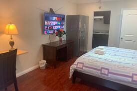Hacienda Heights Apartment | E )A warm house located at hacienda 华人区哈岗独立进出民宿