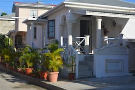 Weston House | Delmar Villa by the sea-2 bdrm home