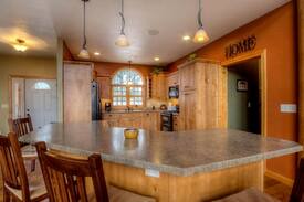 Deadwood Cabin | Ridgeview Retreat