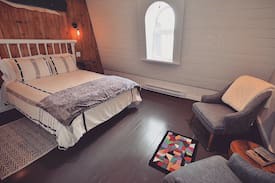 Trinity East Hotel | Peace Cove Inn Room # 2 Oceanview
