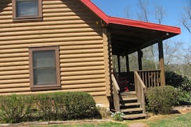 Cullowhee Cabin | Red Roof at the Tuckaseigee Valley Cabins