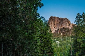 Fern Valley Cabin | Lily Rock Lodge: Views, Hot Tub and Pool Table!