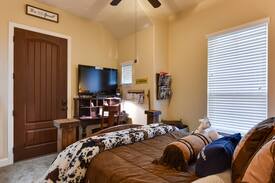 Teravista House | The Texas Casita with Private Entrance