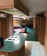 Muscatine Apartment | The Emerald Loft Apartment