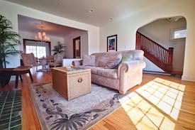Detroit House | the SHAW house - 5 ⭐️- w/Great Yard & Fire Pit ❤️