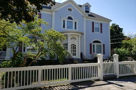 Oswego House | Kingsford Higgins B&B, Private Bedroom & Bath