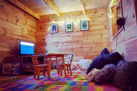 gmina Orla Cabin | Rustic rural retreat