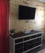 Fay Cabin | Hoot Owl Cabin-weekly discounted price-$298