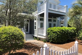 Gulfview Heights House | RECESS TIME IN OLD FLORIDA BEACH IN SRB