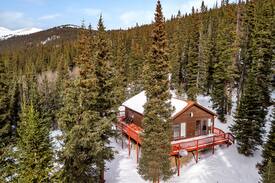Alma Cabin | Shiras Cabin