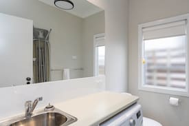 Wagga Wagga House | The Racecourse Cottage - Winner's Circle