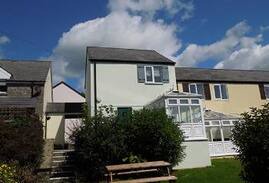 St. Florence Cabin | Saddlers Cottage, Nr Tenby with shared indoor pool