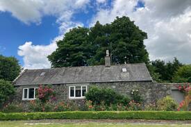 Newton Stewart Cabin | The Gardeners Cottage @ Corvisel - cosy & quirky!