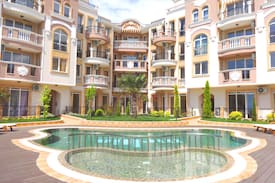 Ravda Apartment | Апартаменты с духовкой в комплексе с бассейном
