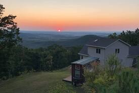 Bostic House | Cozy Tiny Home "Brigadoon" at Cherry Mtn Retreat