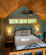 Eagle Bridge House | Rustic Corn Crib Retreat
