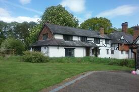 Pulborough Cabin | Redlands cottage self check in!