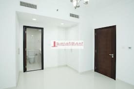 Business Bay Apartment | Majestic Tower- Business bay