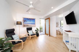 Byron Bay Apartment | Studio 59 - bright, airy, central Byron Bay.