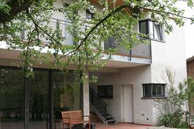 Langerwisch Apartment | Helle FeWo auf dem Gutshof mit Pferdepension