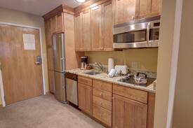 Mountain House Apartment | Slopeside 2743 UPGRADED to PREMIER! 1st Floor!