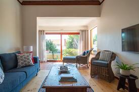 Simon's Town House | The Beach Haven on Seaforth