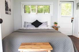 North Adams House | Mahican Cabin - A Private Nature's Reserve For 2