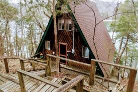 Flat Hollow Marina Cabin | Cozy Cabin in the woods on Norris Lake