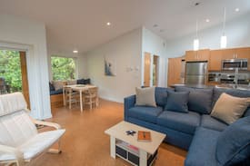 Tofino House | Cozy Curlew
