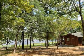 Athens House | Private East Texas fishing - Morrow Lake Cabin
