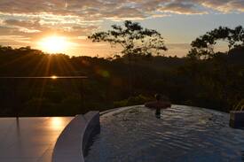 Valle Pura Vida House | Casa Bellamar sunset & jungle views - BIG SALE!