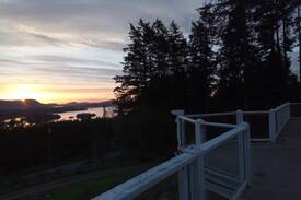 Salt Spring Island House | The Rainbow Ridge