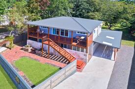 Montville House | Beulah House Luxurious Holiday Accommodation